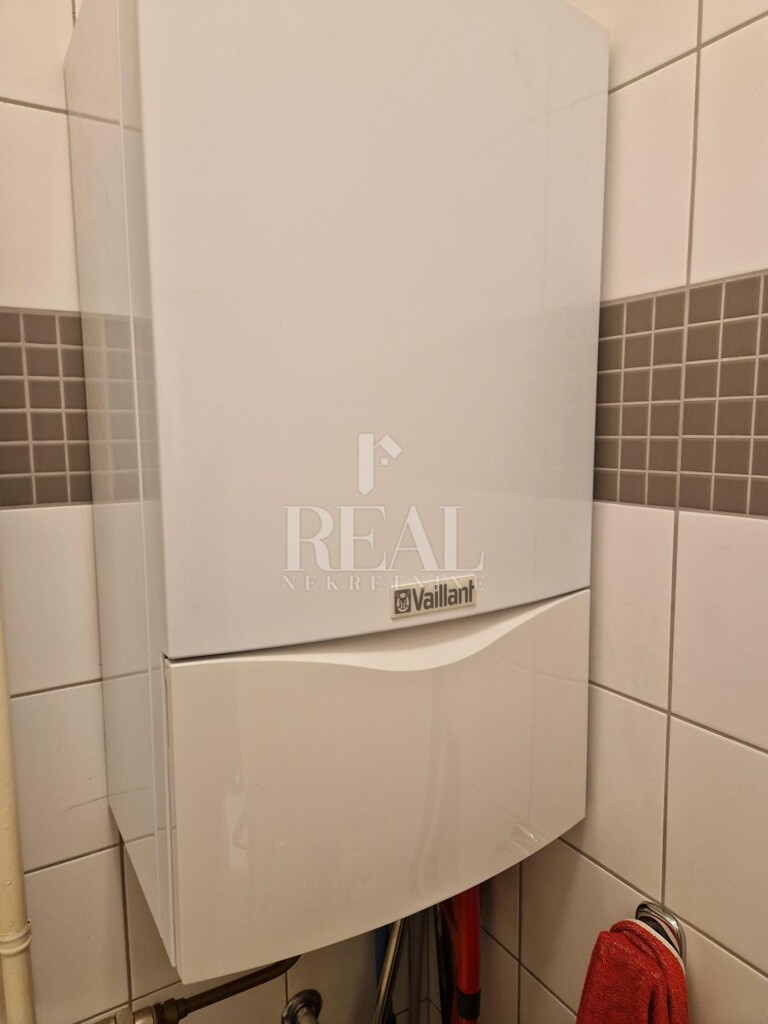 Image 9