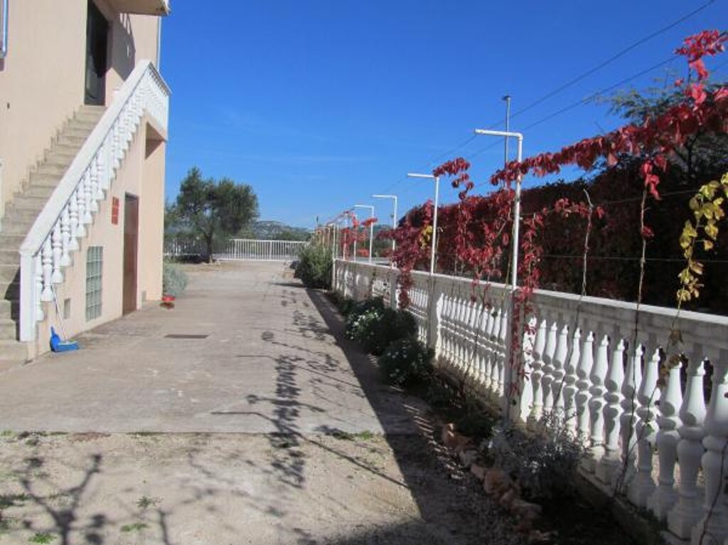 Image 3838708 - 3