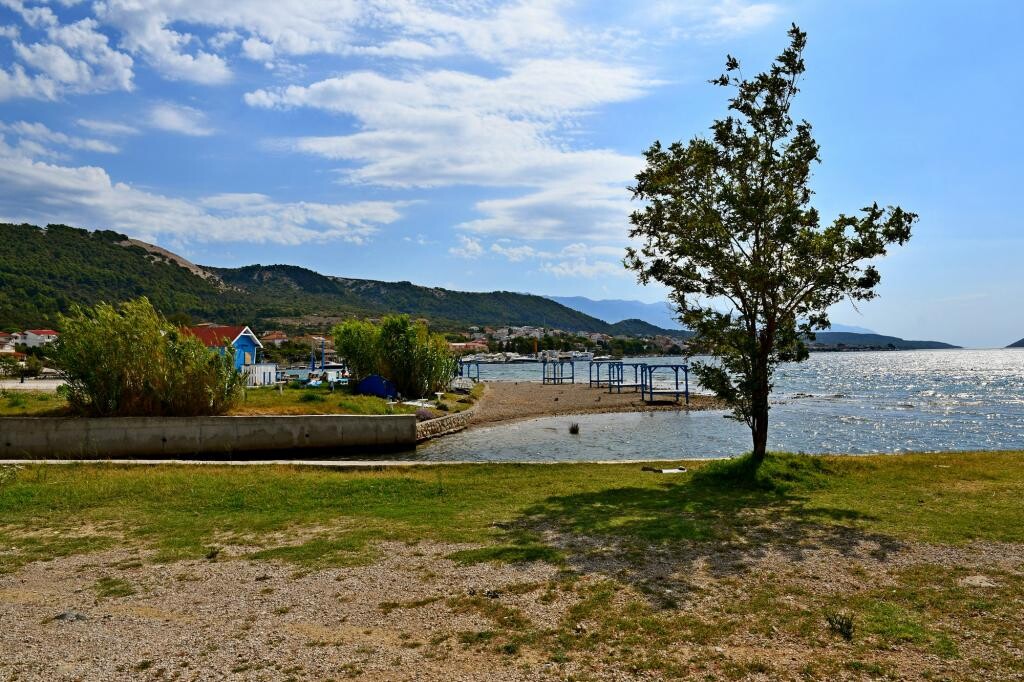 Image 3812743 - 10