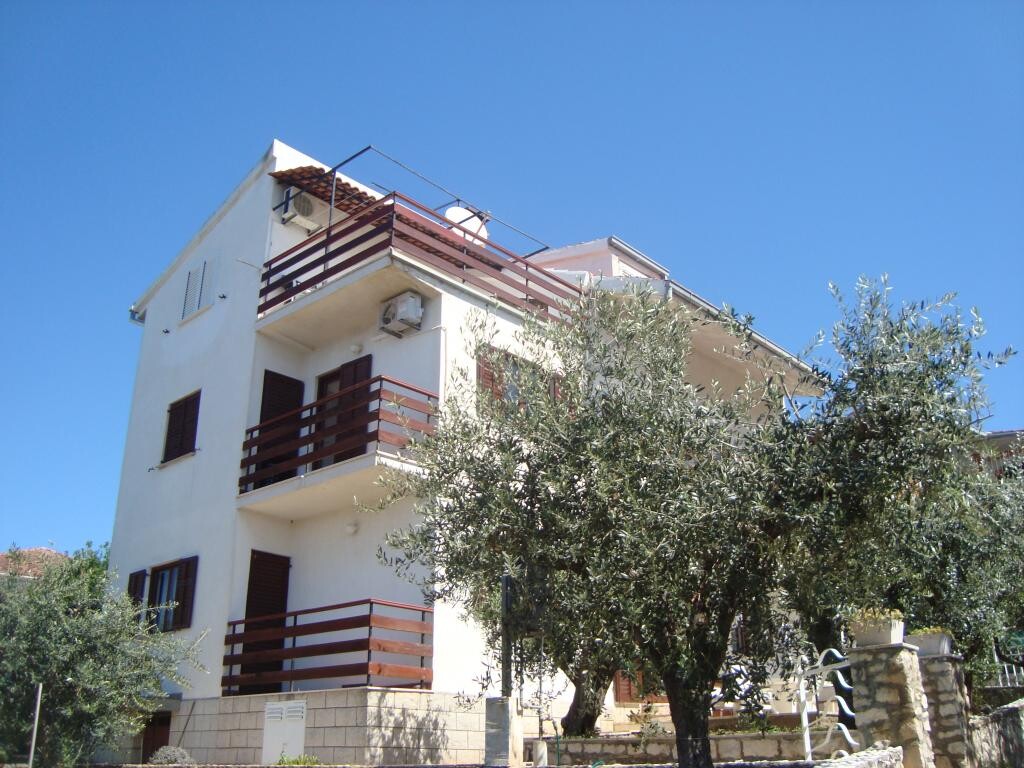 Image 3813453 - 2