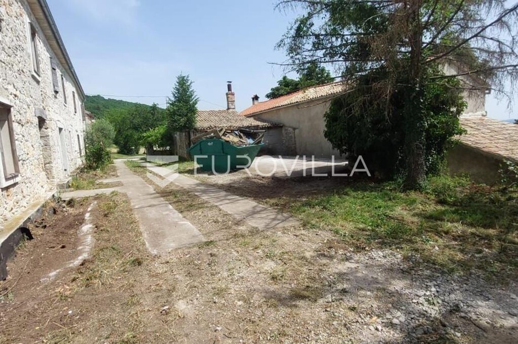 Image 6163428 - 9