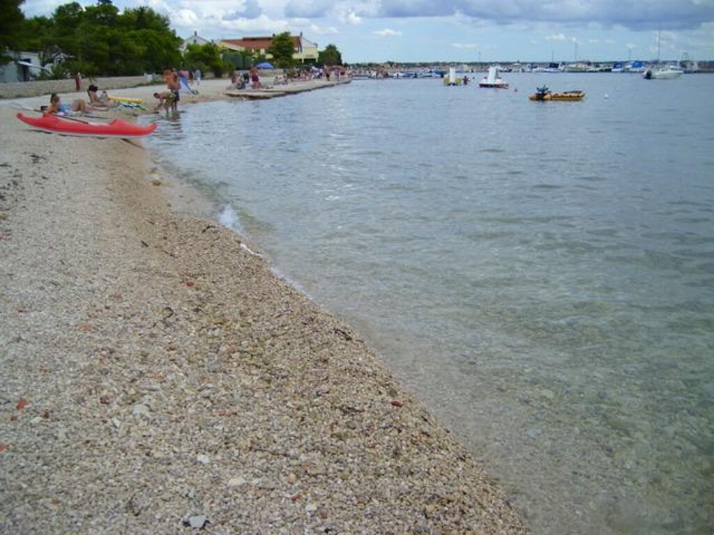 Image 3810604 - 24