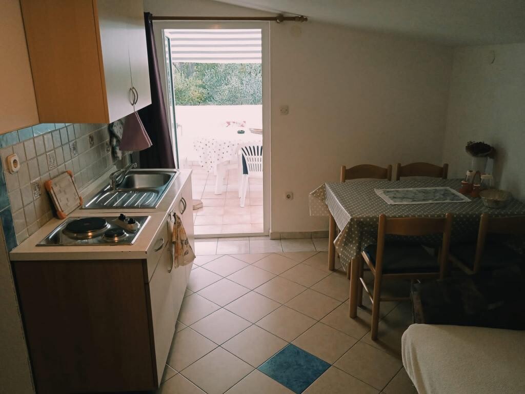 Image 3813070 - 24