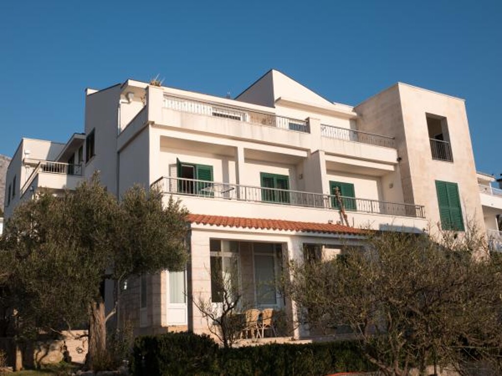Image 3838697 - 2