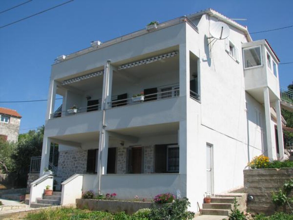 Image 3813615 - 1