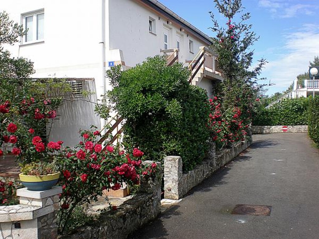 Image 3812710 - 2
