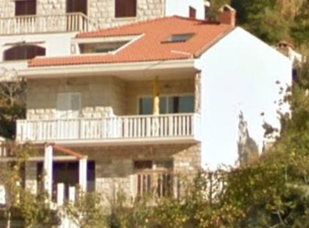 Image 3811099 - 8