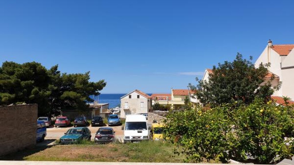 Image 3810656 - 7