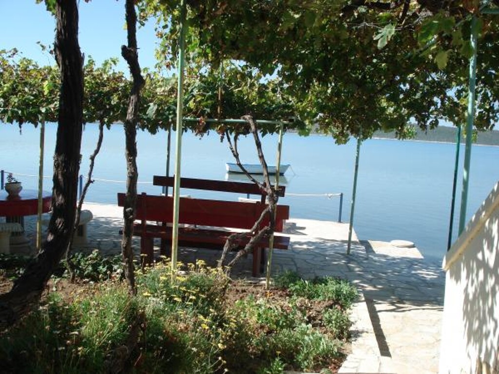 Image 3812719 - 13