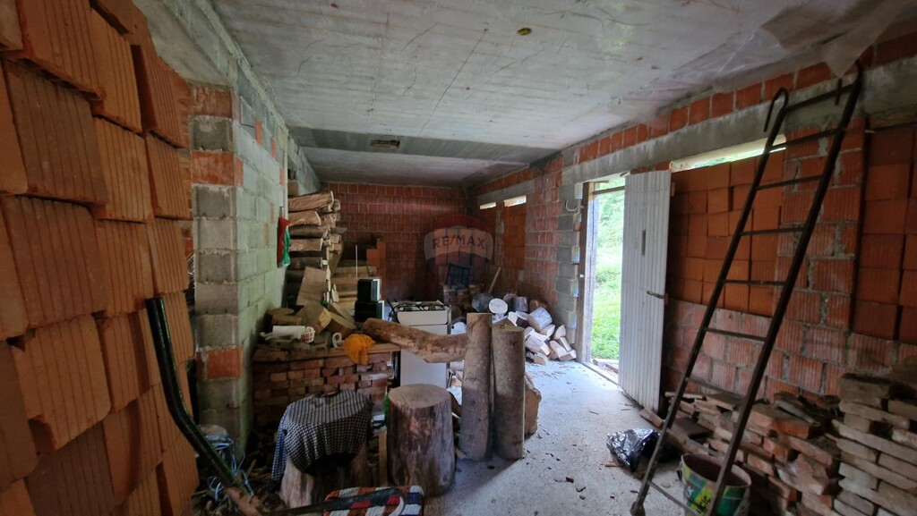 Image 9