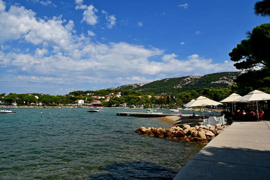 Image 3812743 - 11