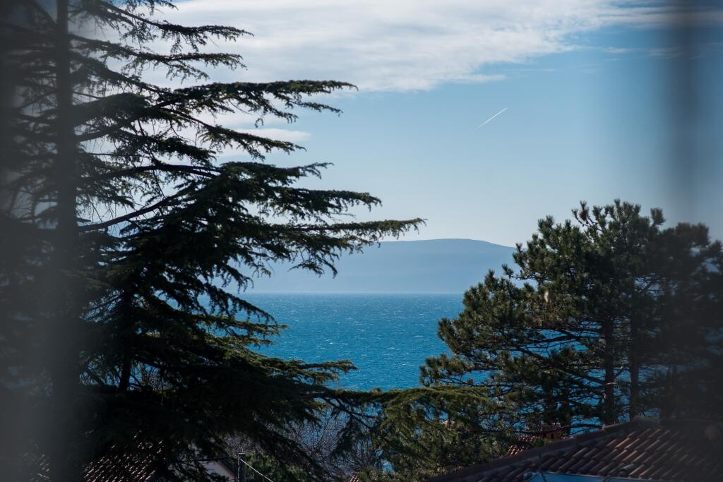Image 3815136 - 27