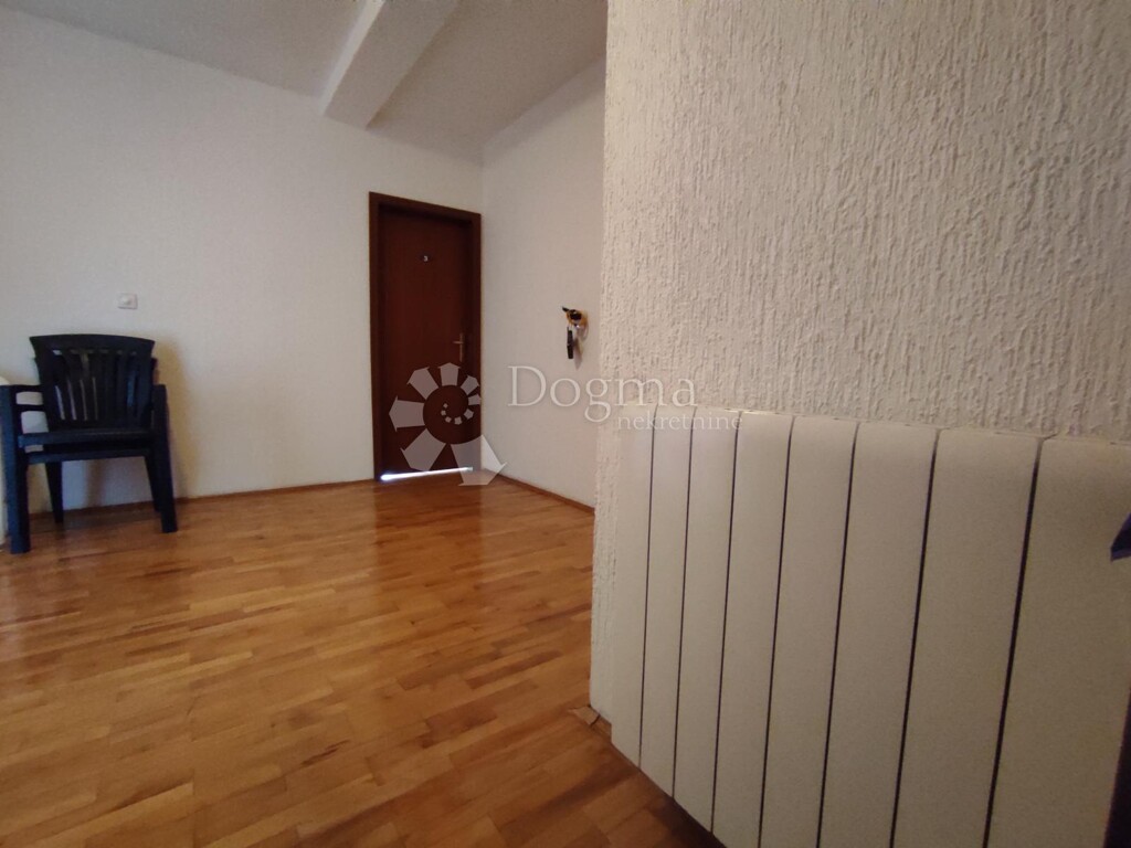 Image 4861351 - 8