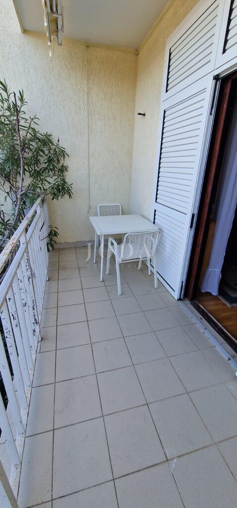 Image 6325075 - 11