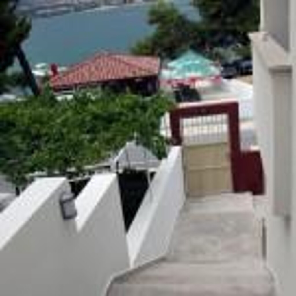 Image 3812029 - 7