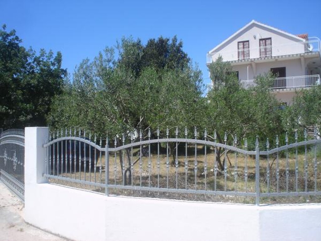Image 3812199 - 23