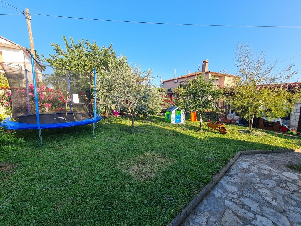 Image 3810547 - 1