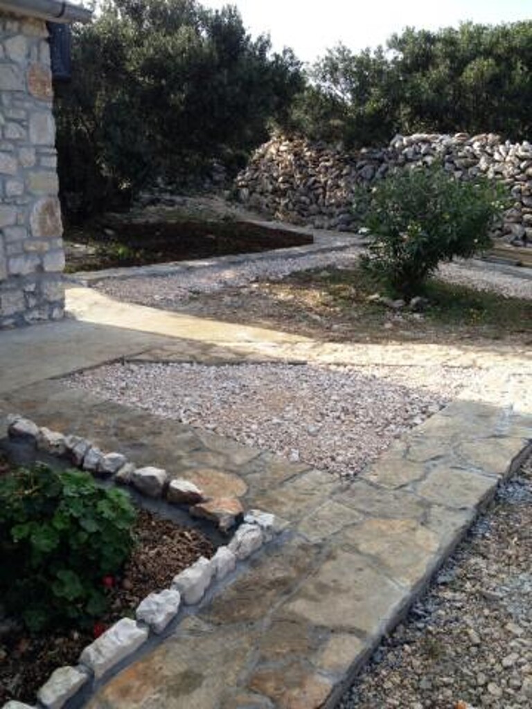 Image 3823627 - 17
