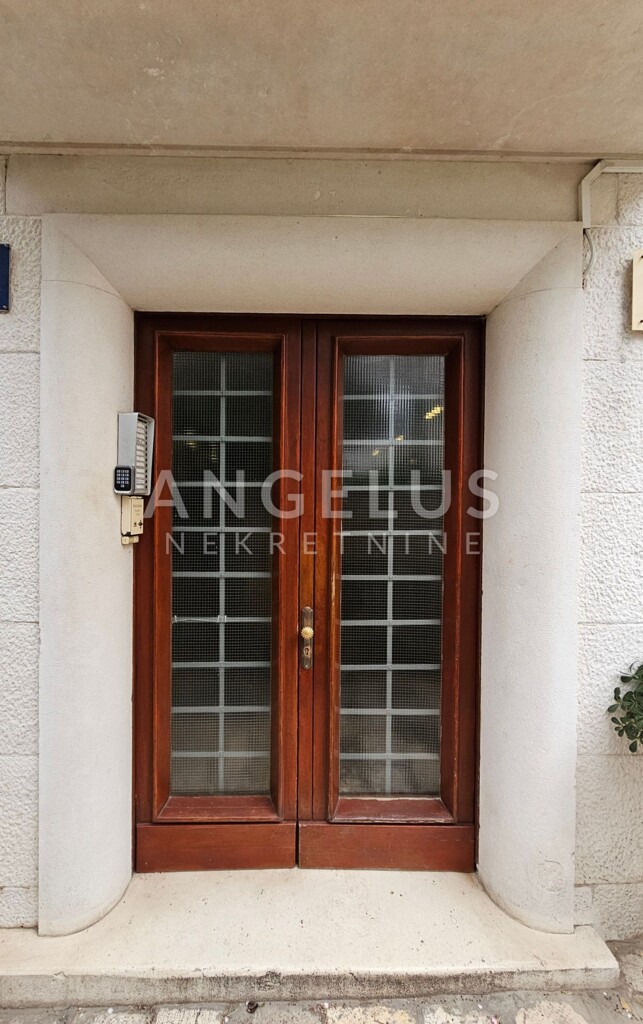Image 18