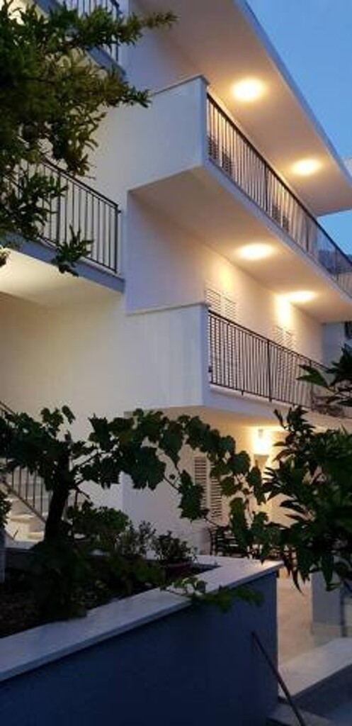 Image 3813263 - 9
