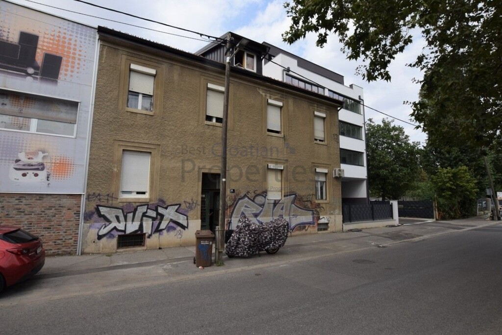 Image 11