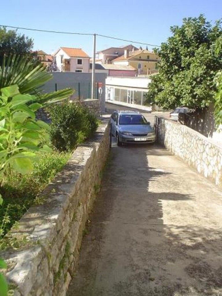 Image 3838524 - 21