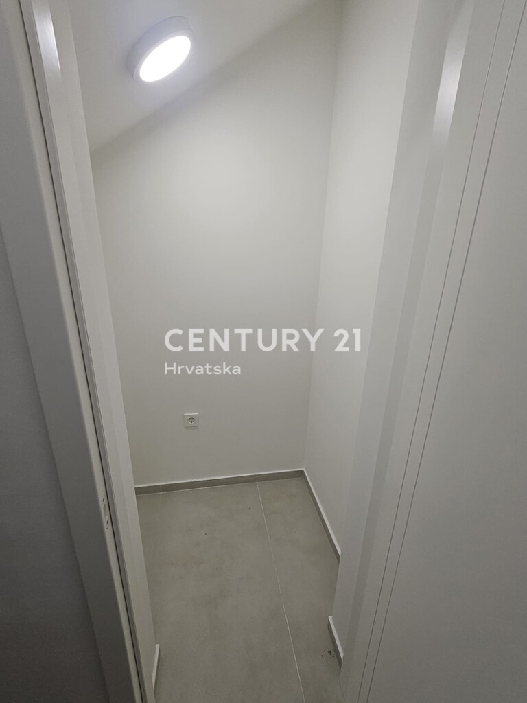 Image 15