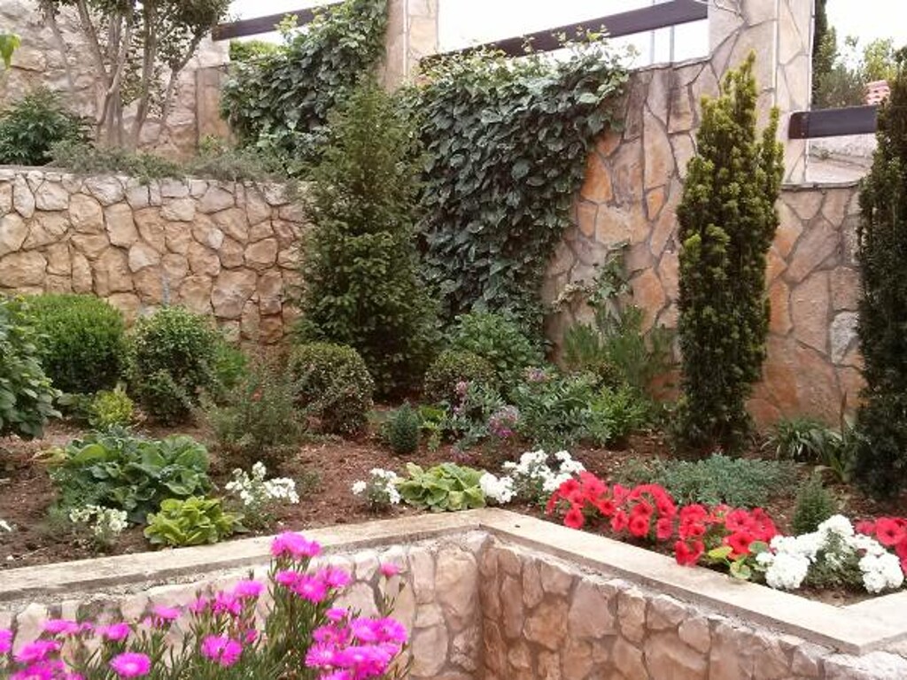 Image 3813647 - 5