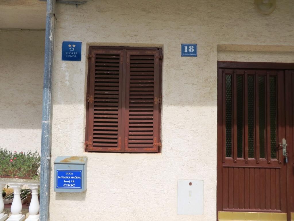 Image 3810689 - 14