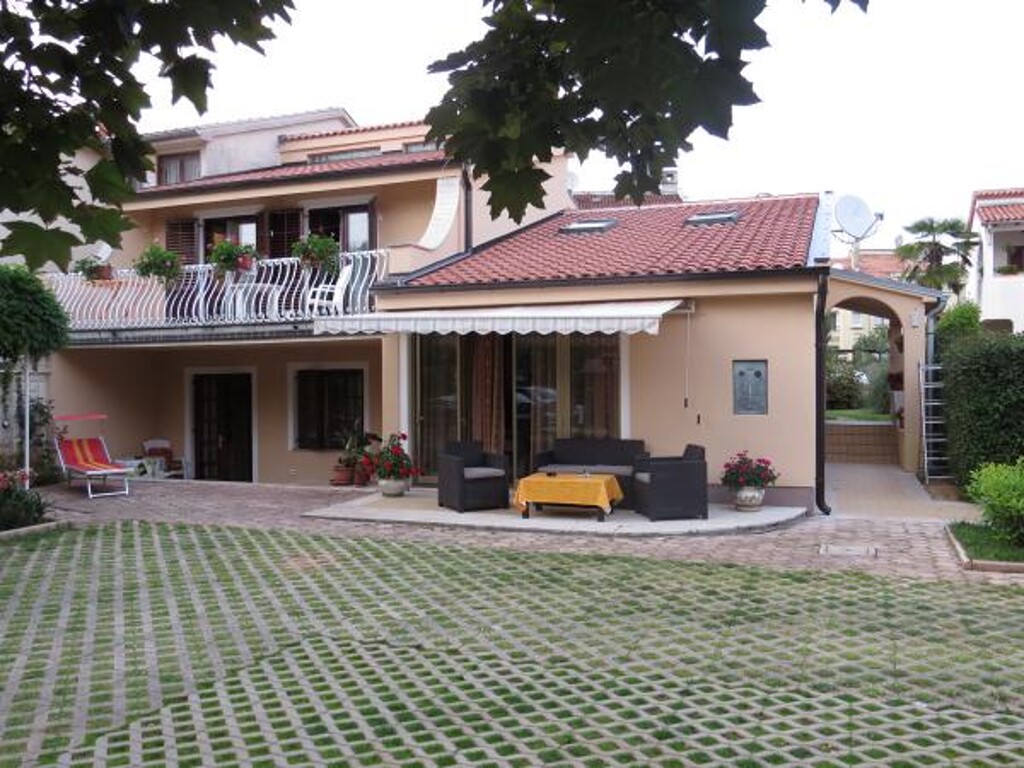 Image 3838693 - 1
