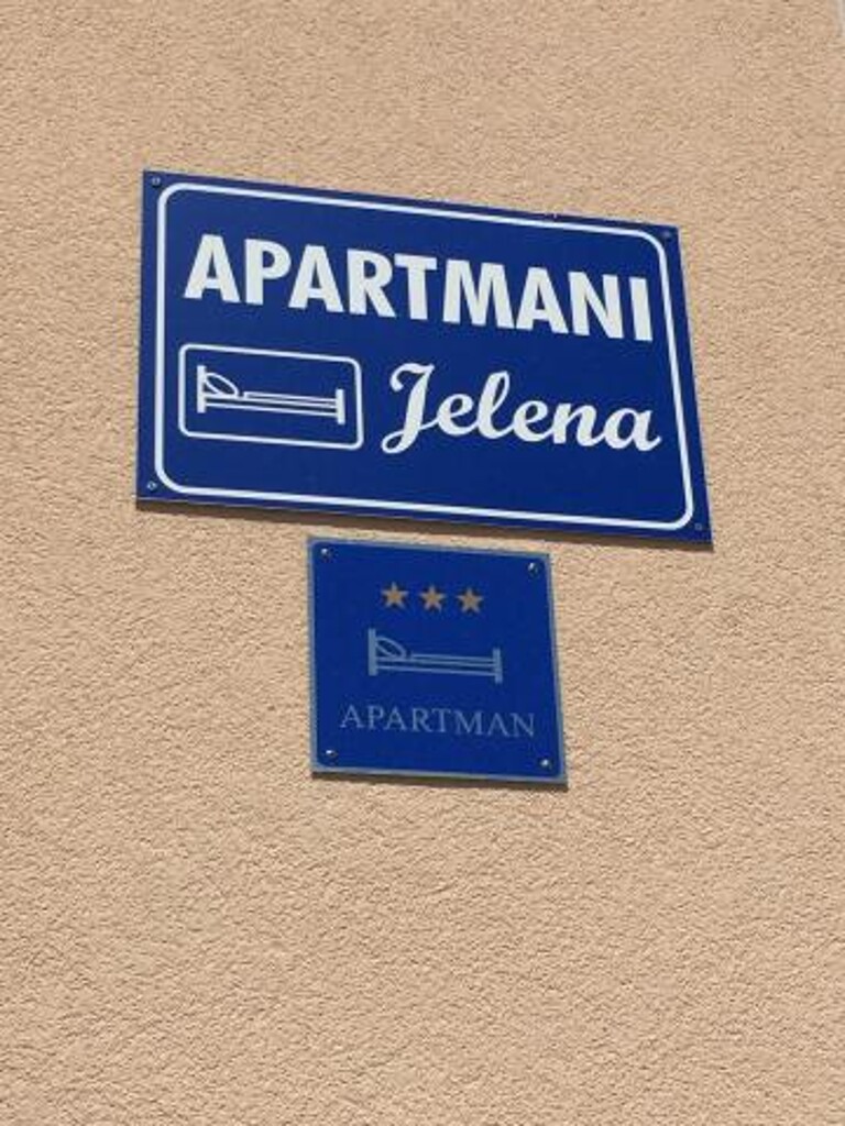 Image 3811857 - 5