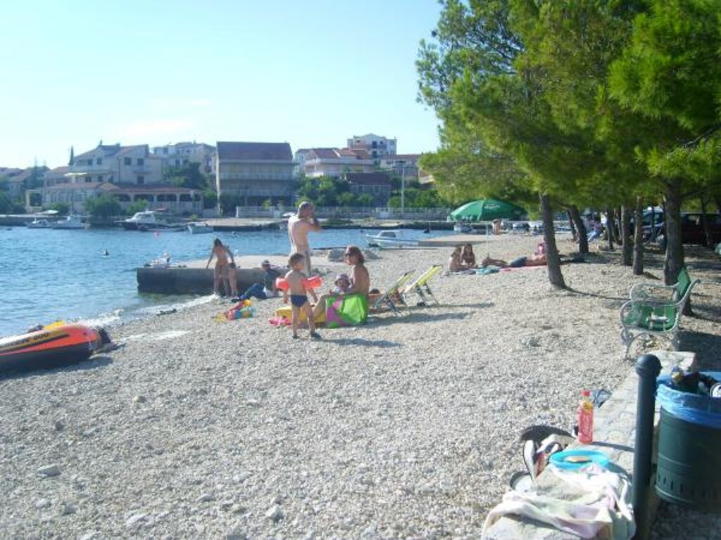 Image 3811248 - 12