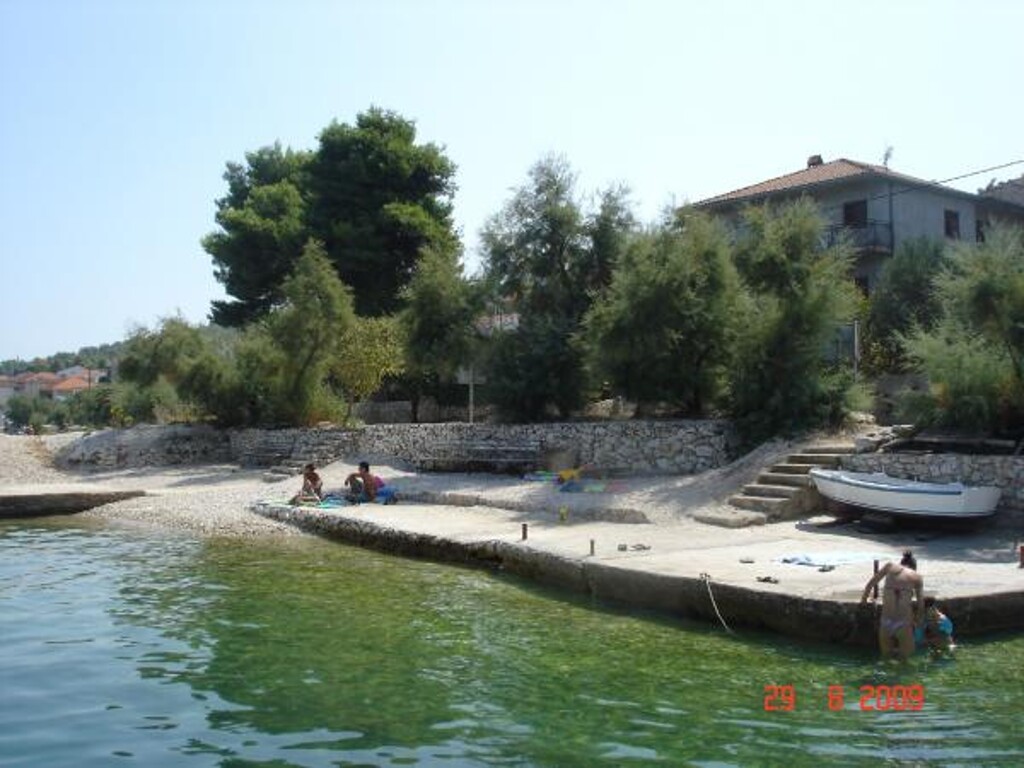Image 3811096 - 3