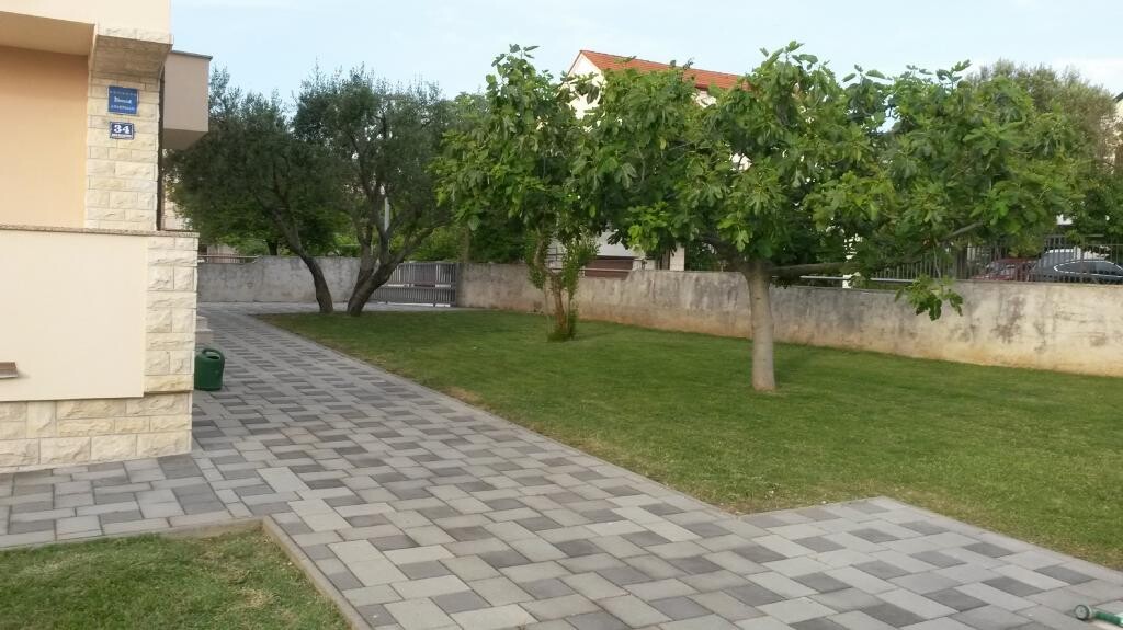 Image 3838685 - 13