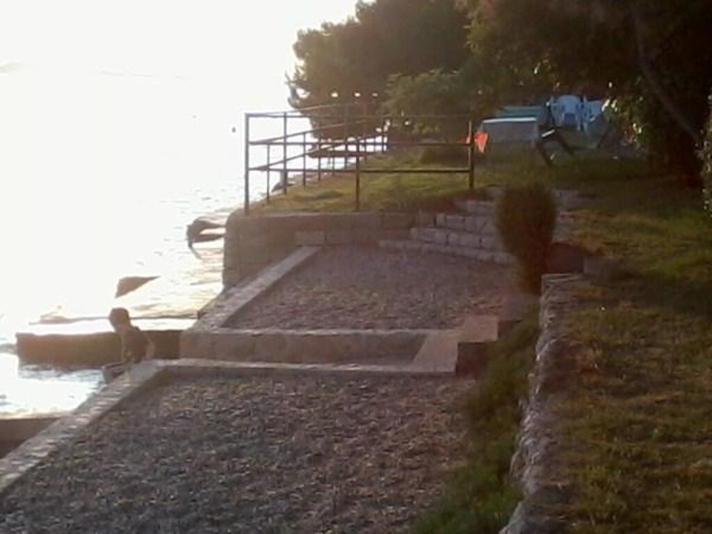 Image 3812128 - 9