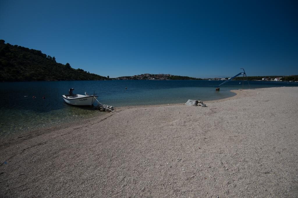Image 3814373 - 12