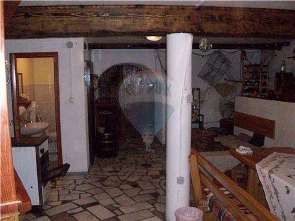 Image 5411372 - 9