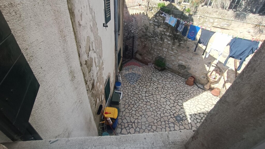 Image 15