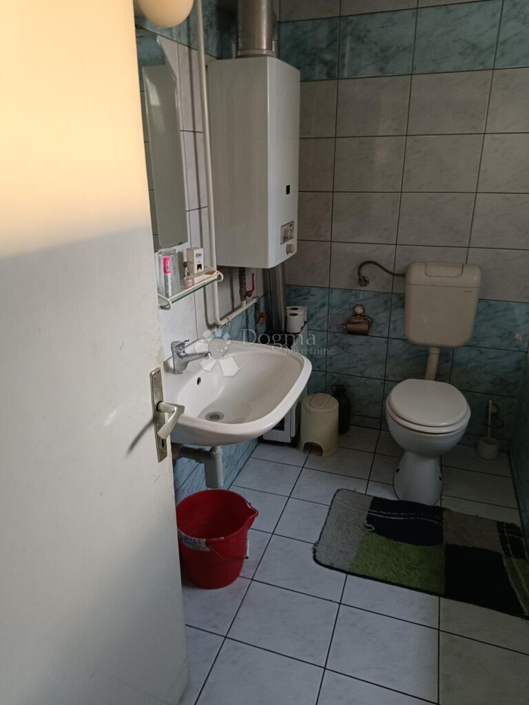 Image 12