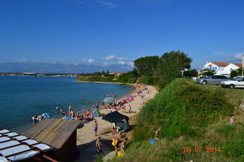 Image 3812436 - 4