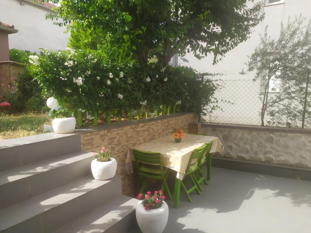 Image 3814218 - 6