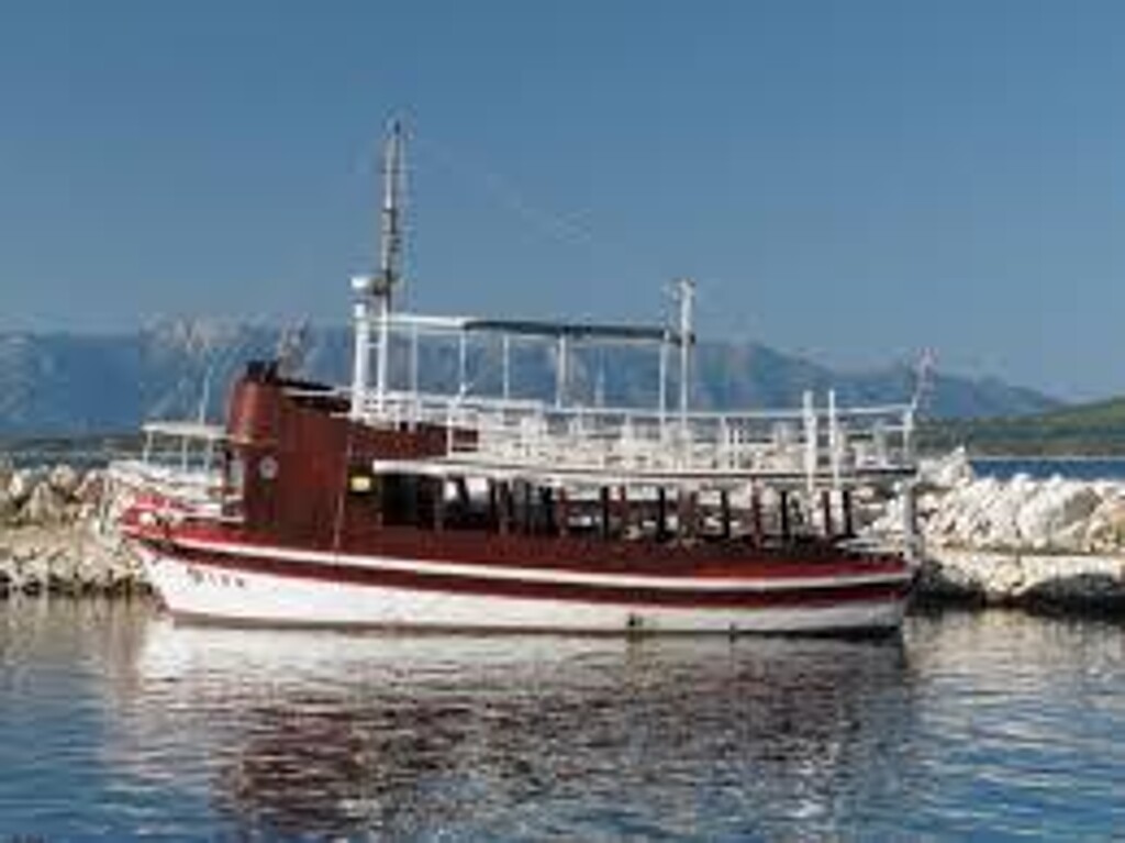 Image 3839023 - 7