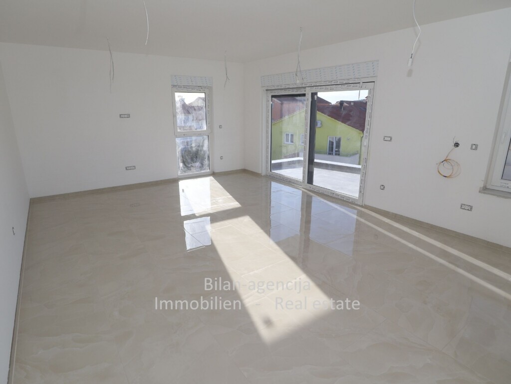Image 6083417 - 3
