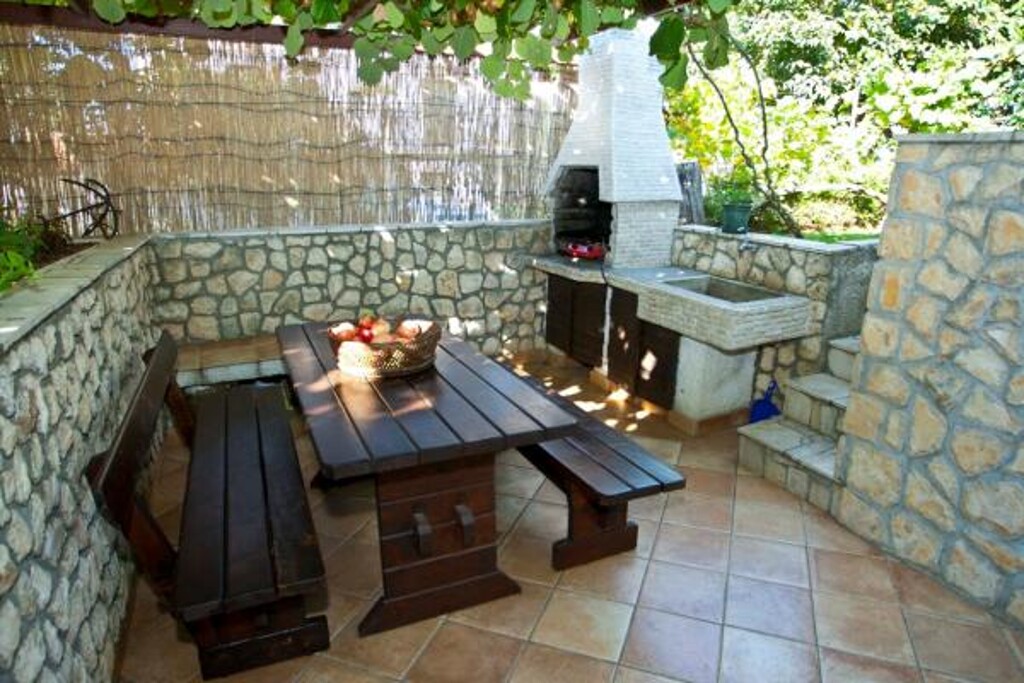 Image 3811002 - 4