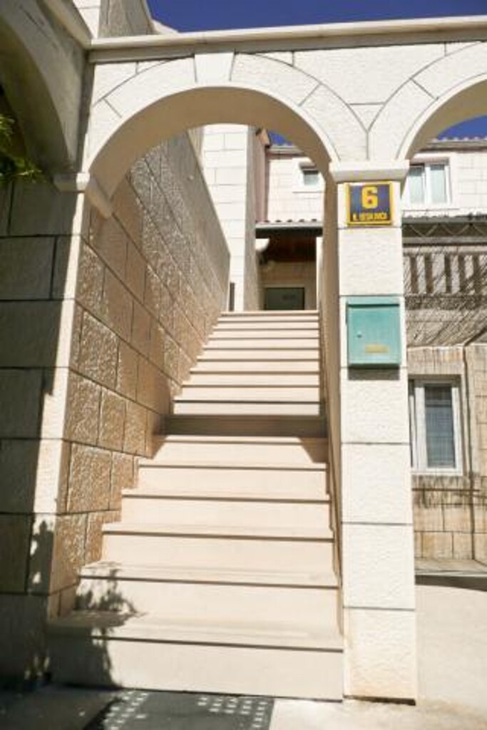Image 3811441 - 6
