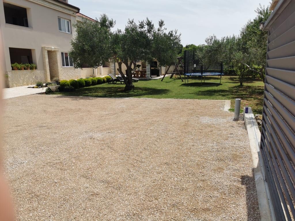 Image 3838665 - 3