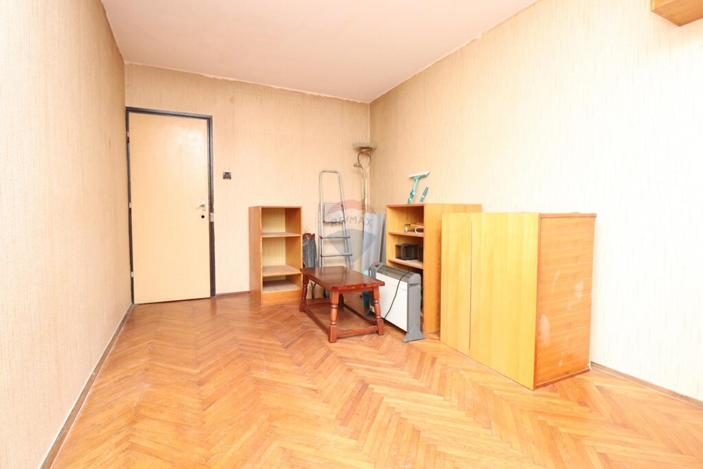 Image 6327850 - 9