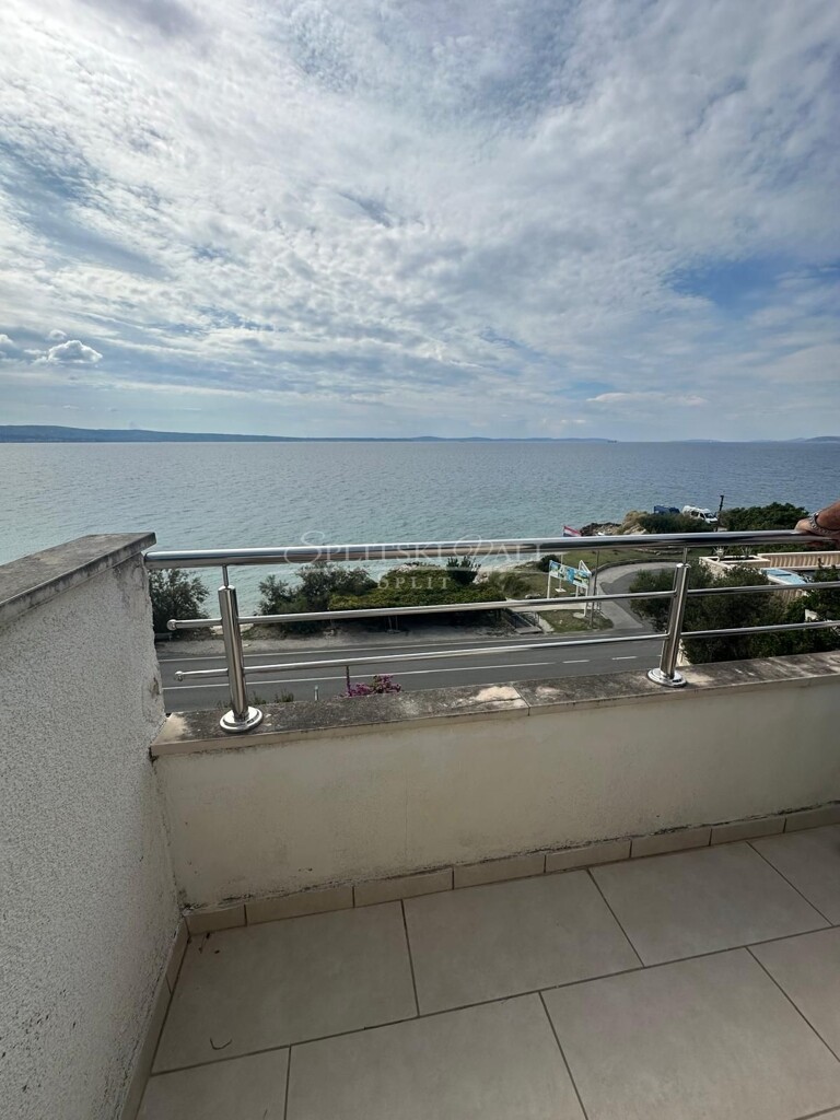Image 10