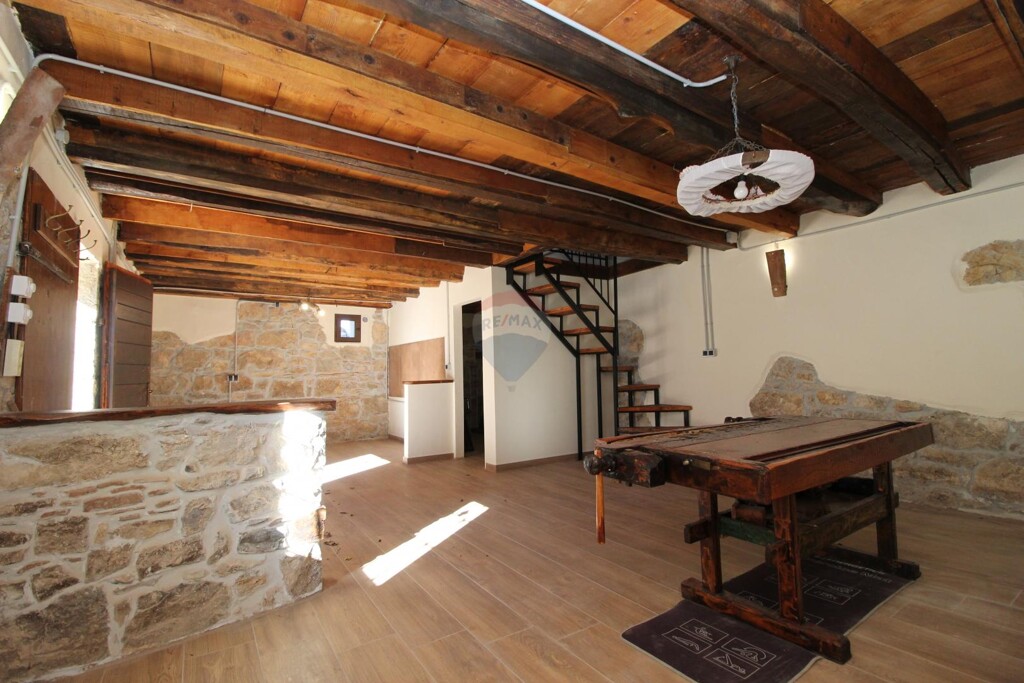 Image 5466479 - 8