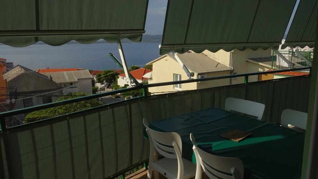 Image 3832259 - 28